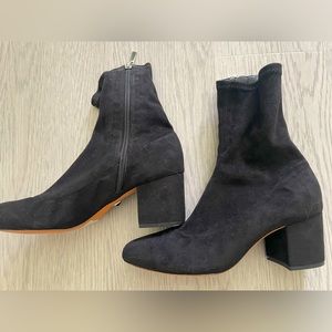 Schutz Ankle Boots 6.5